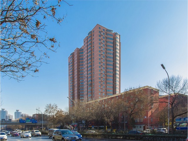 万宁实木明大办公家具市场价格